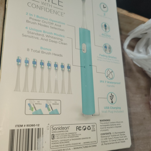 Electric toothbrush - Picture 2 of 4